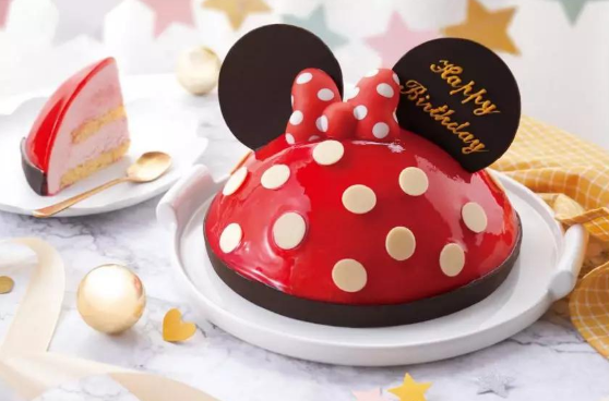 上海迪士尼免费生日蛋糕是哪四种,上海迪士尼免费生日蛋糕好吃吗